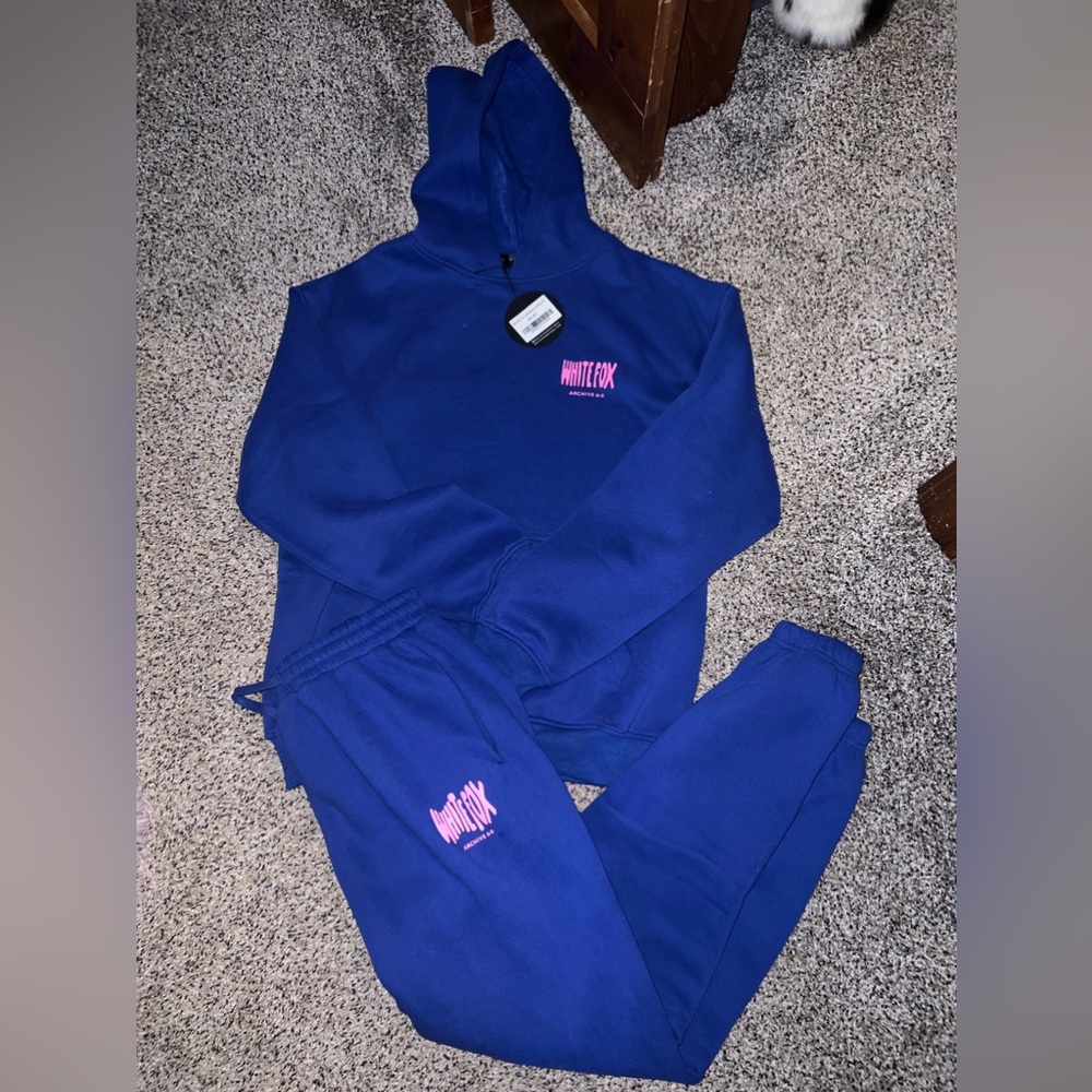 NWT WHITEFOX SWEATSUIT SET- read details!